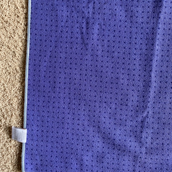 Fittoes Skid-less Yoga Towel - Picture 2 of 4